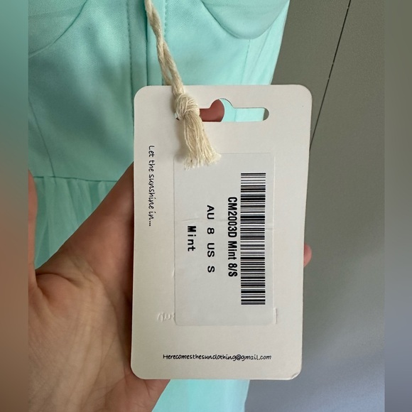 Surreal Lace-Up Back Tulle Midi Dress - Selfie Leslie - Picture 5 of 8